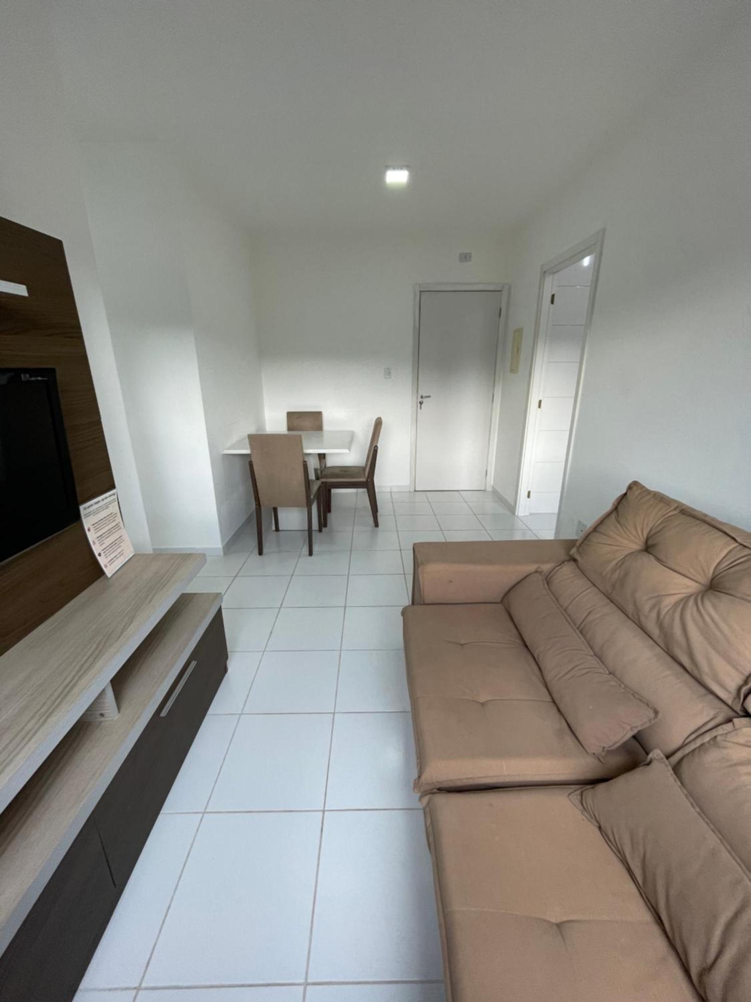 Apartamento No Setimo Andar - Estacionamento - 850 Metros Da Praia - Pet Friendly Caraguatatuba Exterior photo